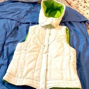 Seventy seven 77 puffer lined white and green hooded vest lg